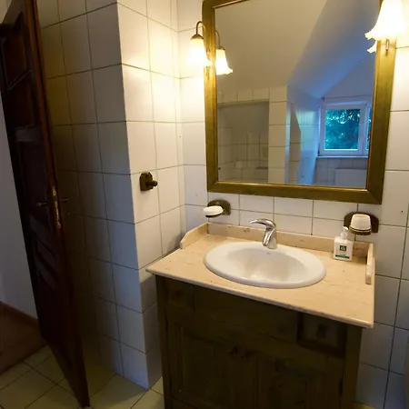 Komfortowe Przestronne Z Prywatnymi Lazienkami Blisko Warszawy I Suntago *